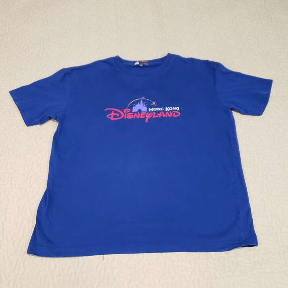 Disneyland Hong Kong T shirt size XL - Picture 2 of 5